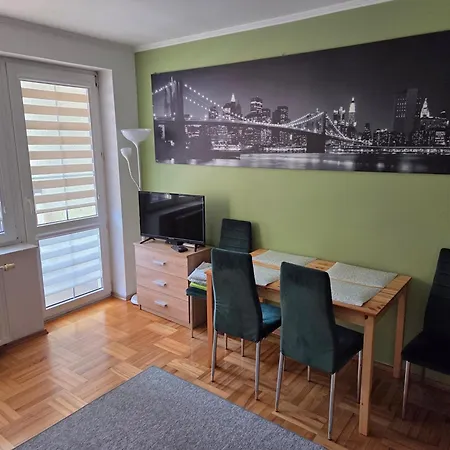 Apartamenty Zielony 아파트 크리니차 모르스카